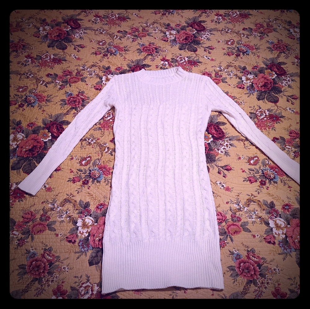 White Sweater Dress XS